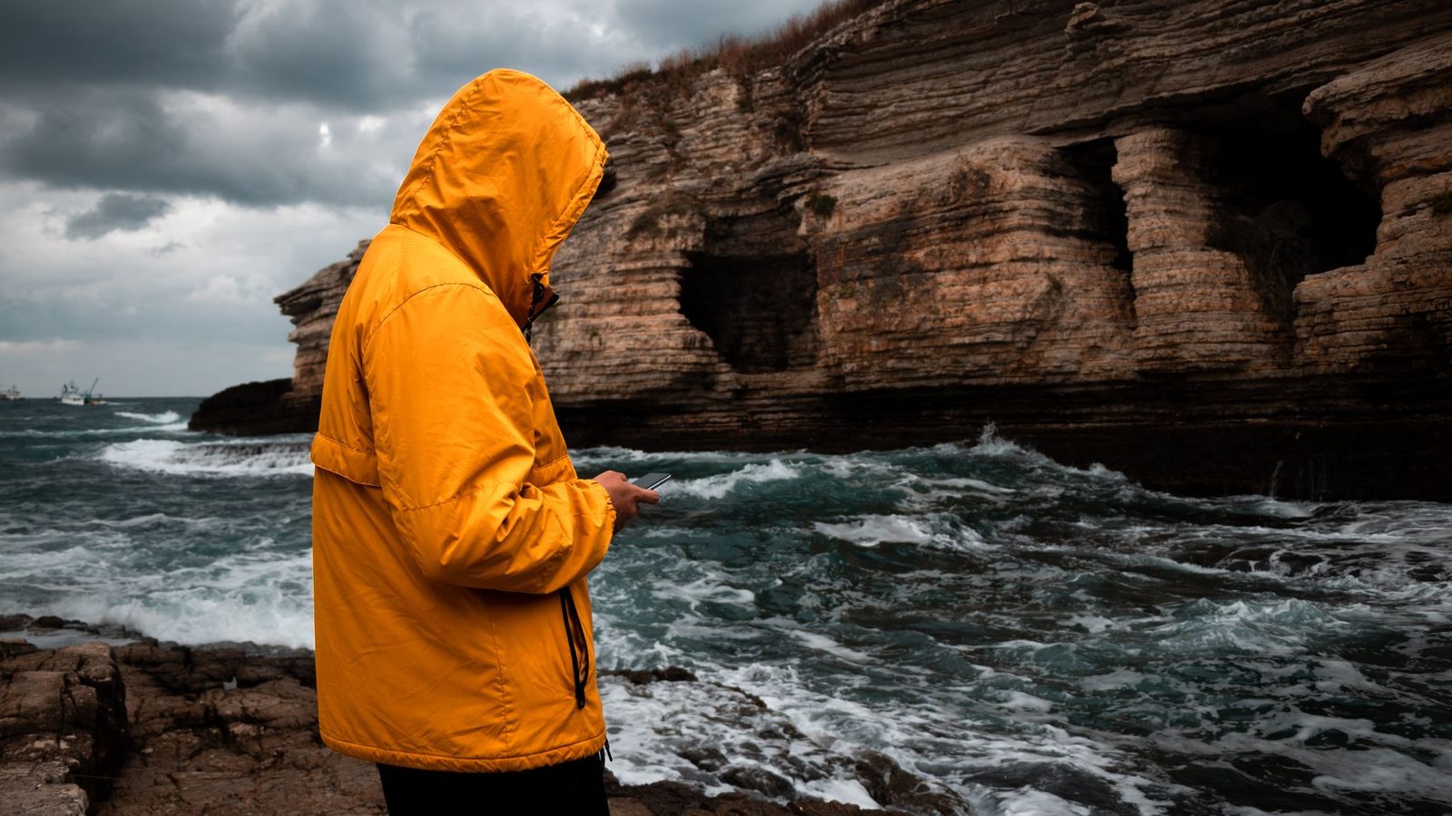 Best Windbreakers 2026 — Packable Wind Shells