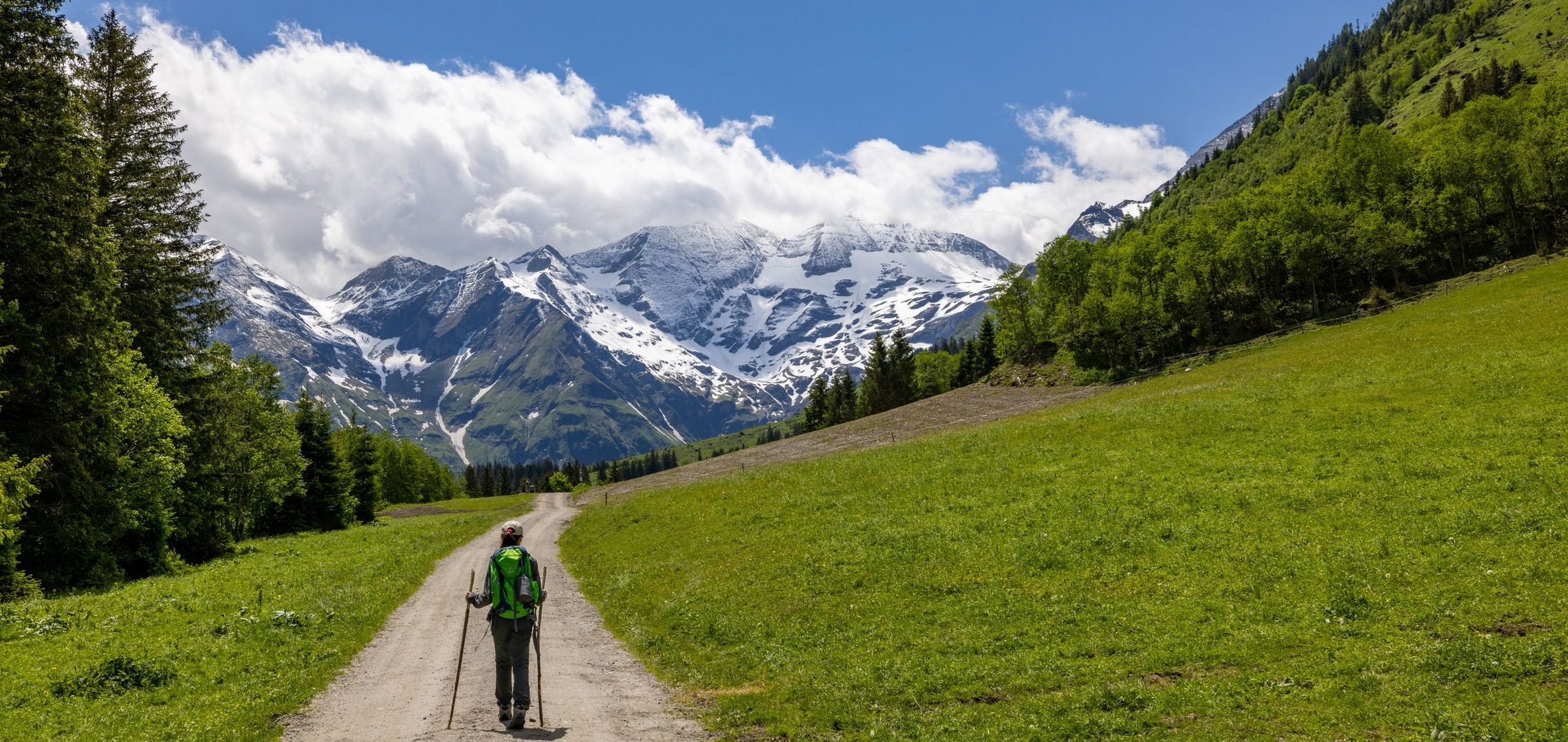 Hiking Gear Reviews