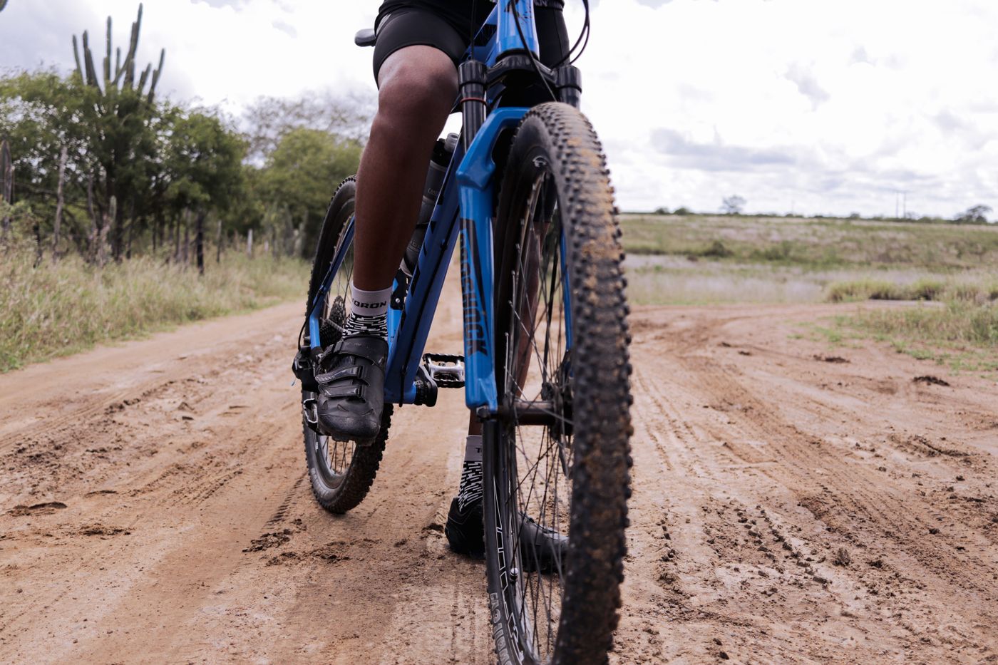 Best MTB Knee Pads 2026 — Mountain Bike Protection for Trail & Enduro