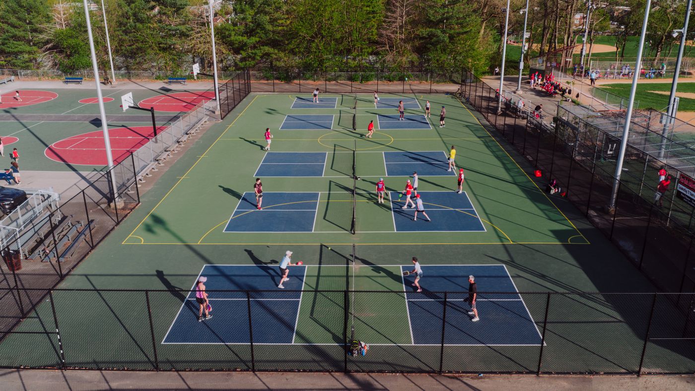 Best Pickleball Balls 2026 — Indoor & Outdoor Picks